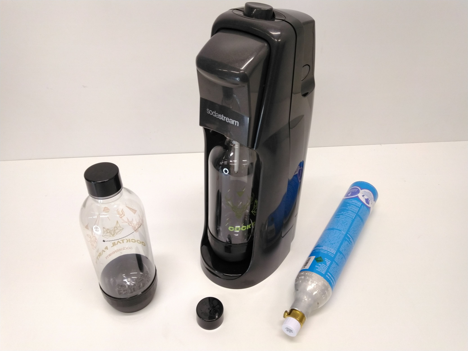 SODASTREAM výrobník sody Jet Black Cocktail Party MegaPack 1290 Kč