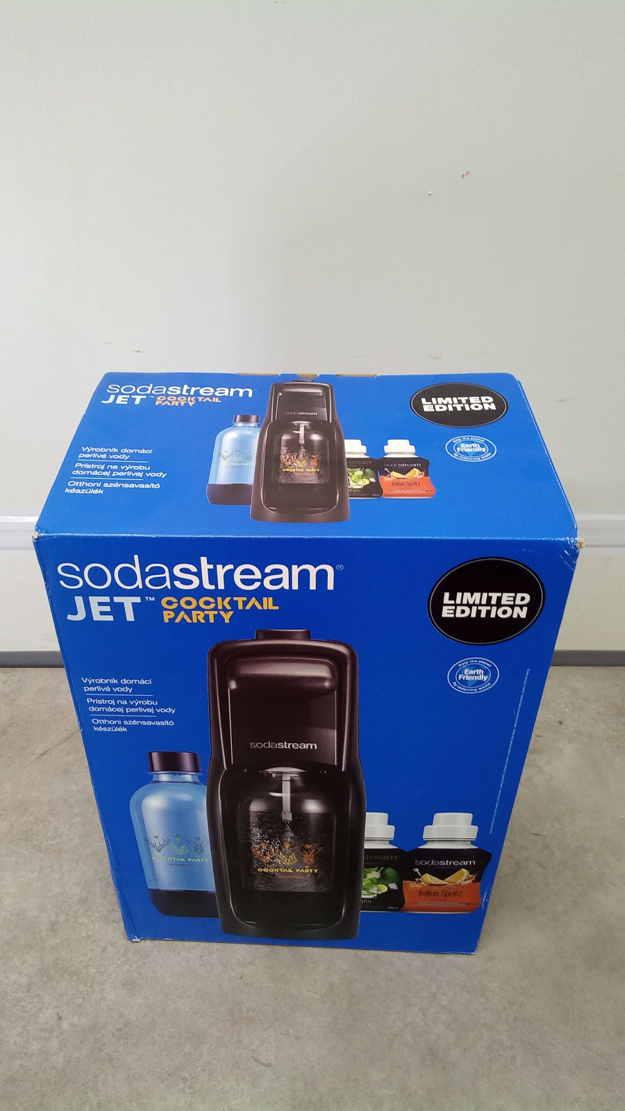 SODASTREAM výrobník sody Jet Black Cocktail Party MegaPack 1590 Kč