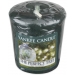 Svka YANKEE CANDLE The Perfect Tree 49 g - Votivn svka YANKEE CANDLE The Perfect Tree 49 g